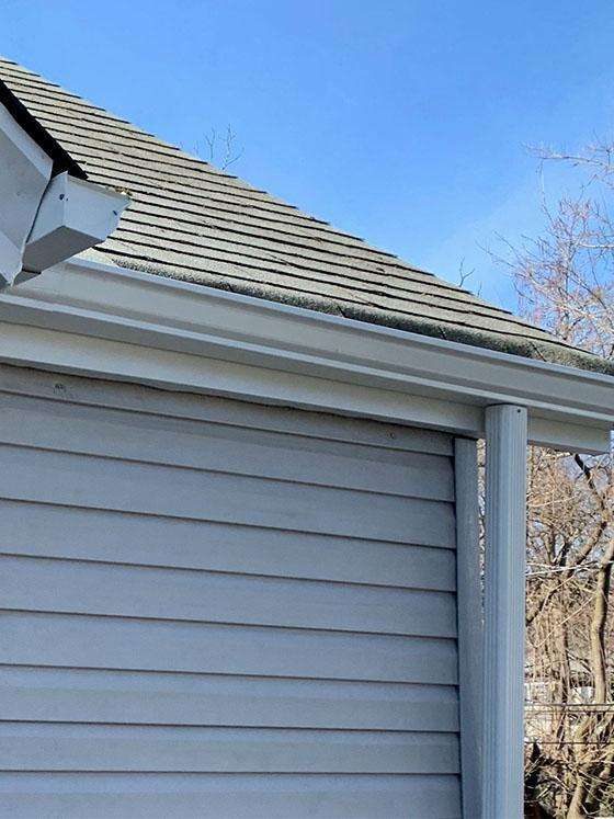 Conditions after gutter replacement